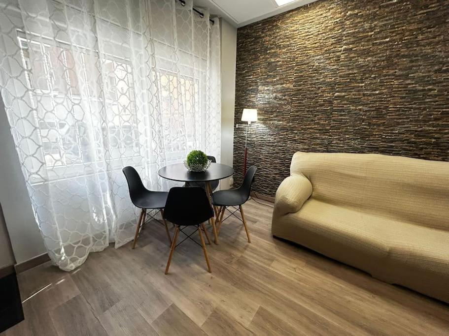 Apartamento Amueblado En El Centro De Madrid Eksteriør billede