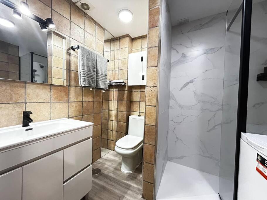Apartamento Amueblado En El Centro De Madrid Eksteriør billede